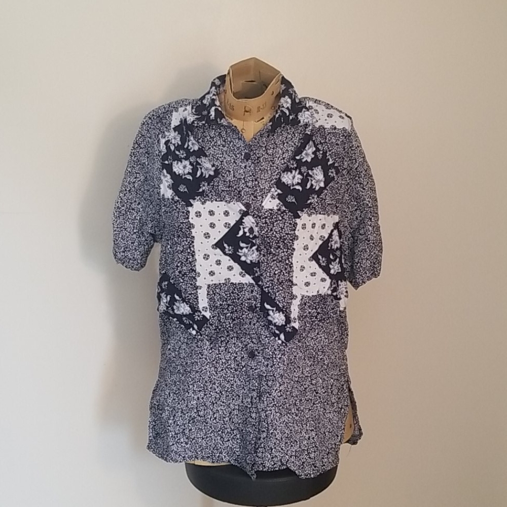 Capacity Blouse with attached vest